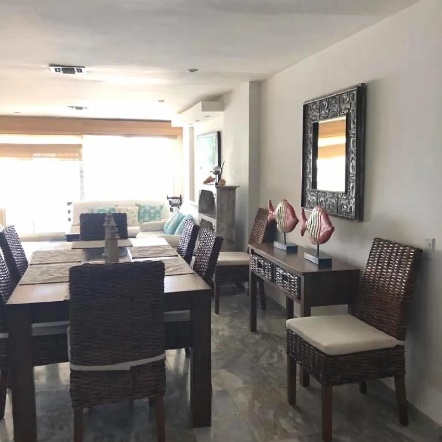 Apartamento En Torres Del Sun Rise San Andres Con Piscina Y Playa Privada Colombia